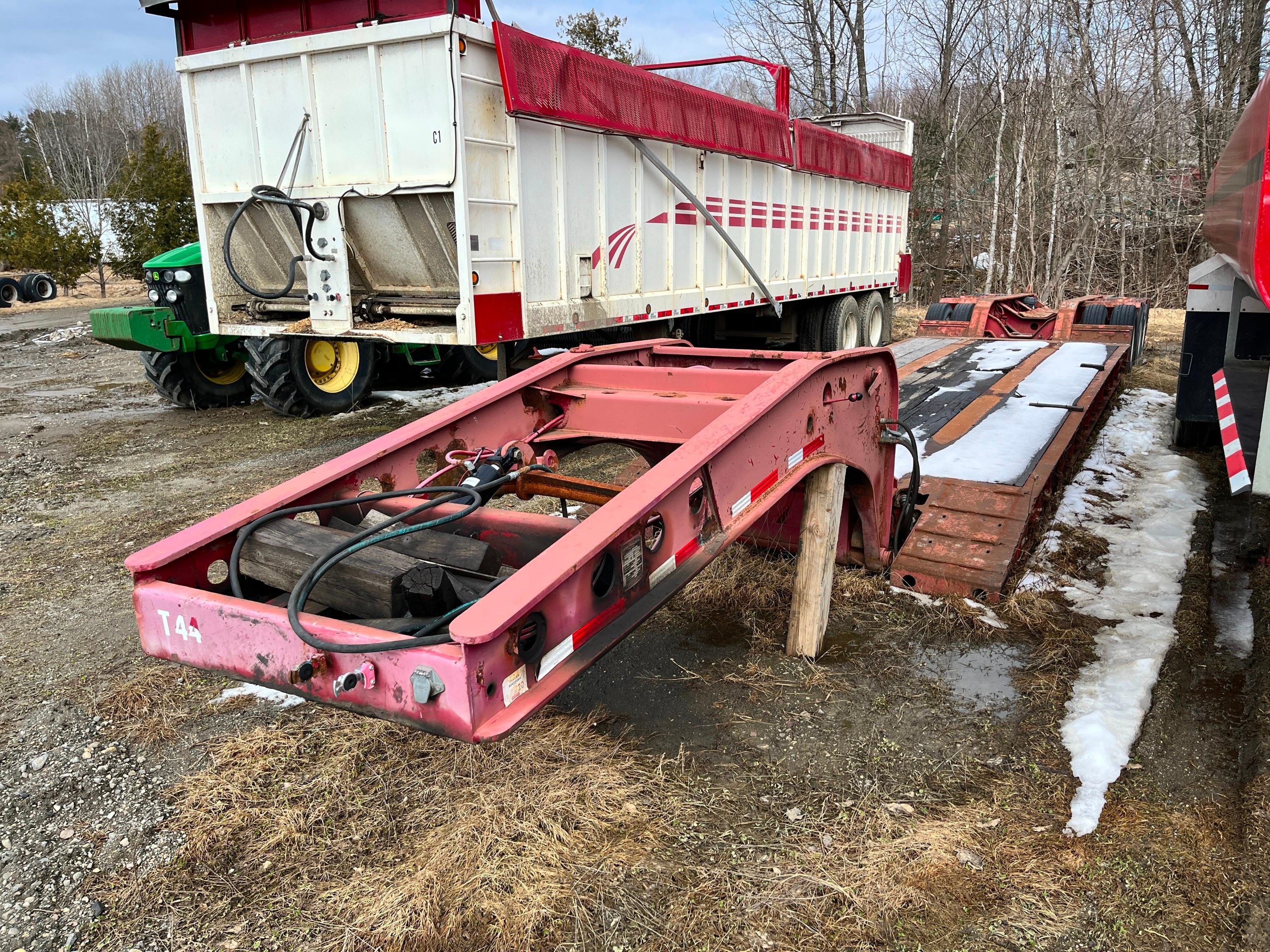 1999 FONTAINE SPECIALIZED TH55-FLD DETACHABLE GOOSENECK TRAILER VN:4EE485239X3508448 equipped with