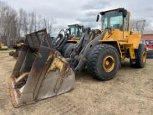 VOLVO L180E RUBBER TIRED LOADER SN:L180EV7113 powered by Volvo diesel engine, equipped with EROPS,