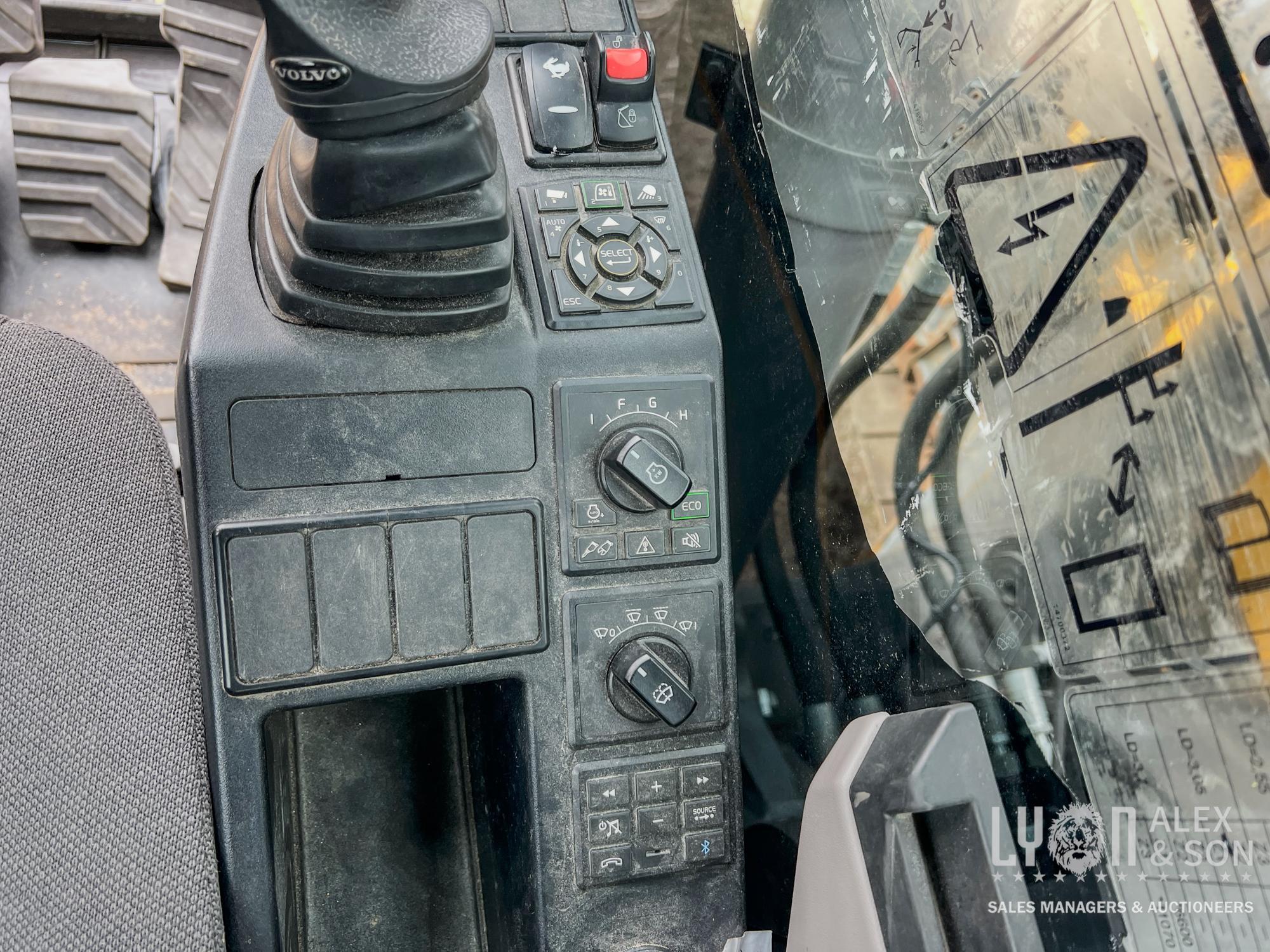 2022 VOLVO ECR355EL HYDRAULIC EXCAVATOR SN-314500... ...powered by diesel engine, equipped with Cab,