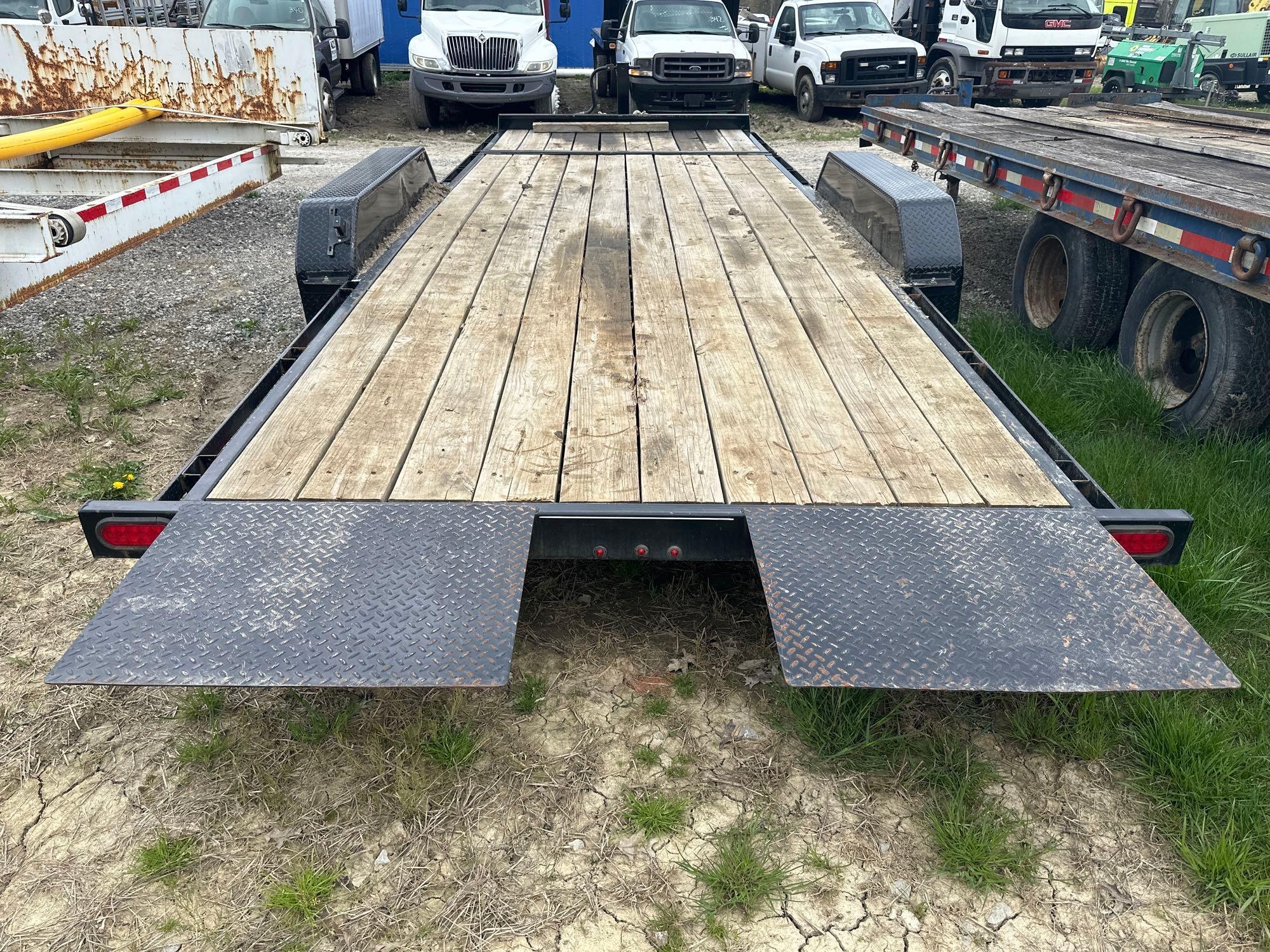 2022 DELTA TAGALONG TRAILER VN:056295 equipped with 7 ton capacity, tilt top, tandem axle. BILL OF