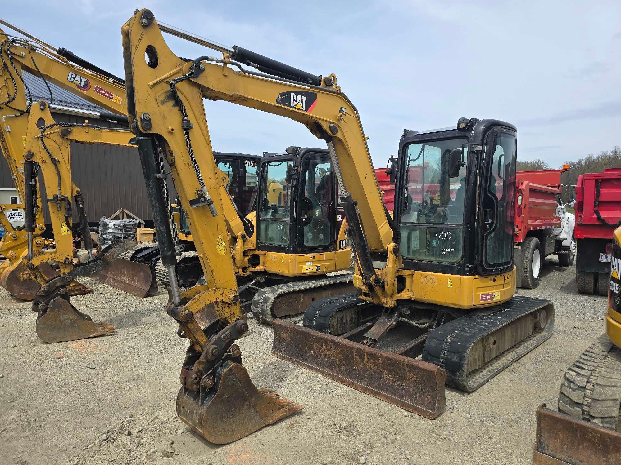 2014 CAT 305ECR HYDRAULIC EXCAVATOR SN:XFA03284 powered by Cat C2.4 diesel engine, equipped with