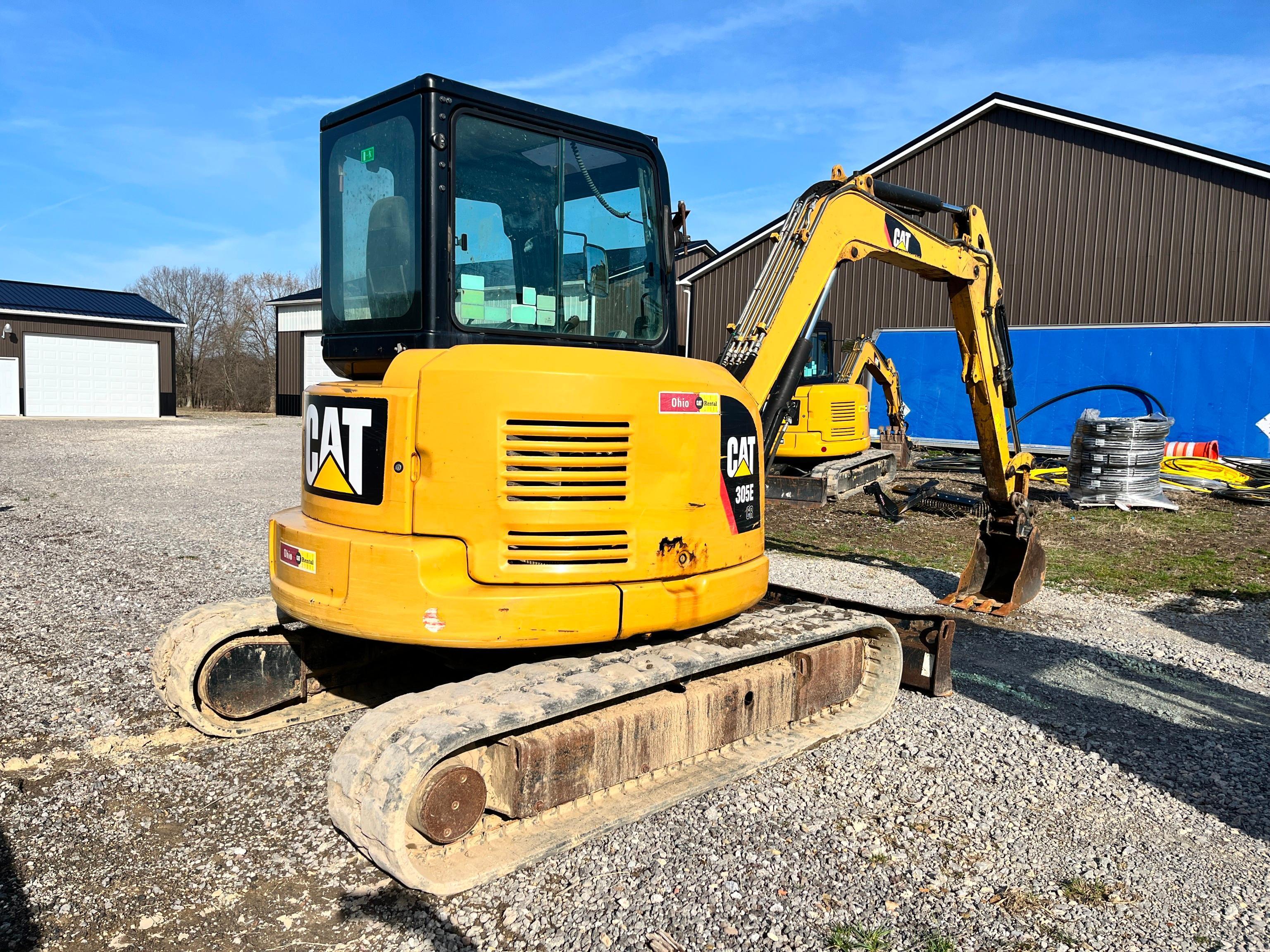 2014 CAT 305ECR HYDRAULIC EXCAVATOR SN:XFA03284 powered by Cat C2.4 diesel engine, equipped with