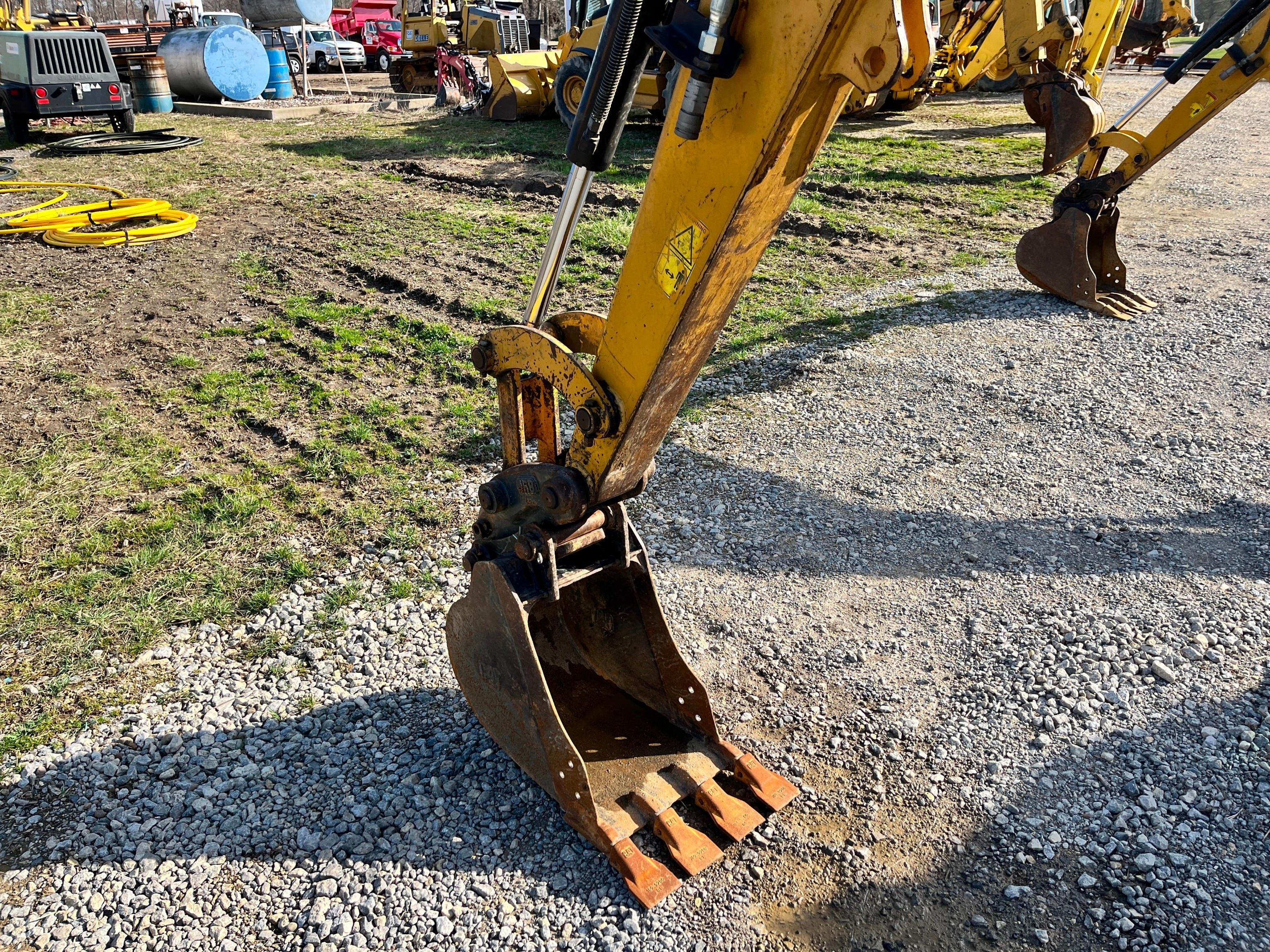 2014 CAT 305ECR HYDRAULIC EXCAVATOR SN:XFA03284 powered by Cat C2.4 diesel engine, equipped with