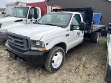 2003 FORD F550XL STAKE TRUCK VN:1FDAF56S53ED49652 powered by Triton V10 gas engine, equipped with 6
