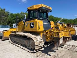 2020 JOHN DEERE 850L WLT CRAWLER TRACTOR SN:1T0850LXVLF369913 powered by John Deere 6090 diesel