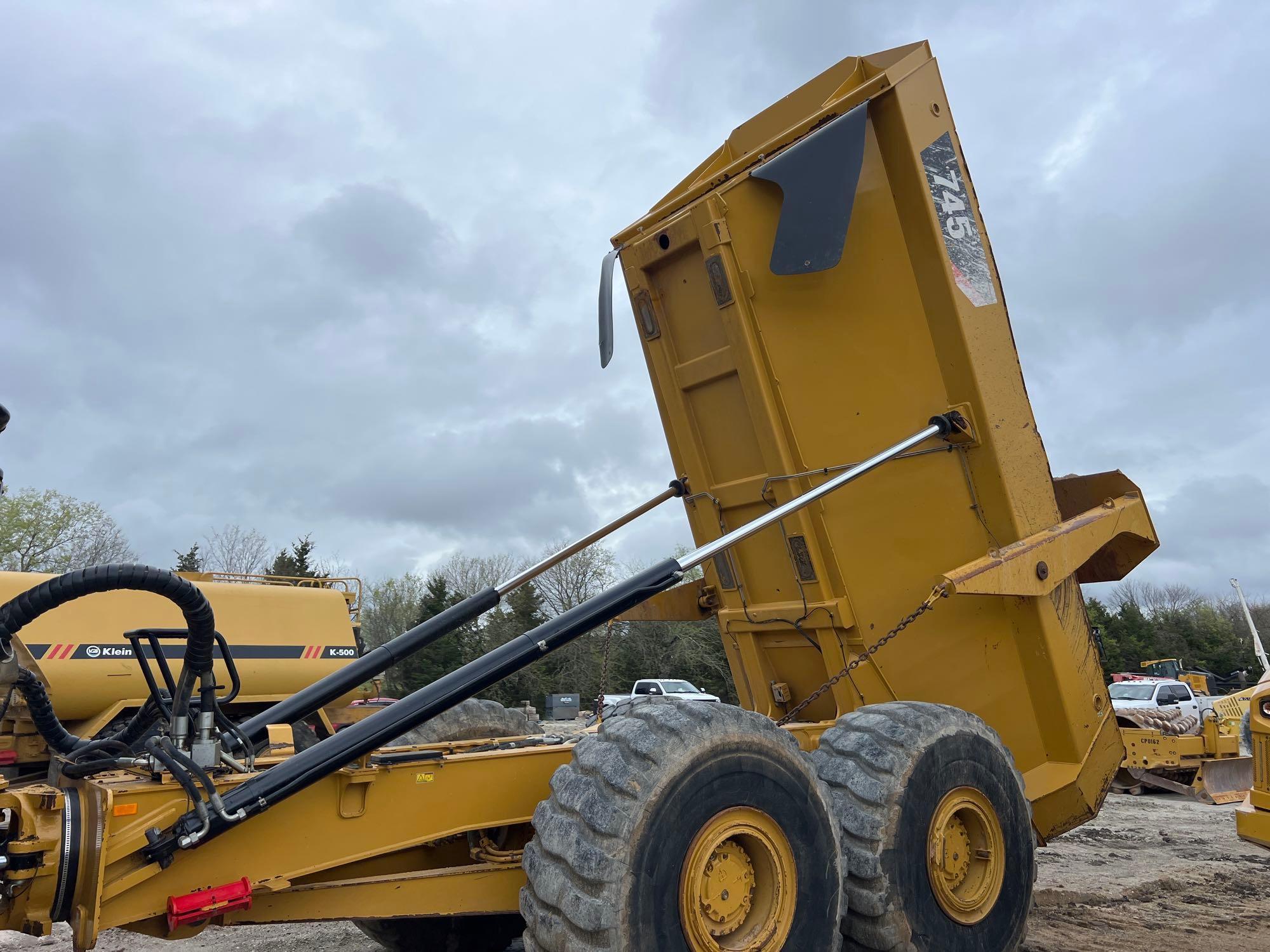 2019 CAT 745 ARTICULATED HAUL TRUCK SN:CAT00745A3T601514 6x6, powered by Cat C18 diesel engIne,