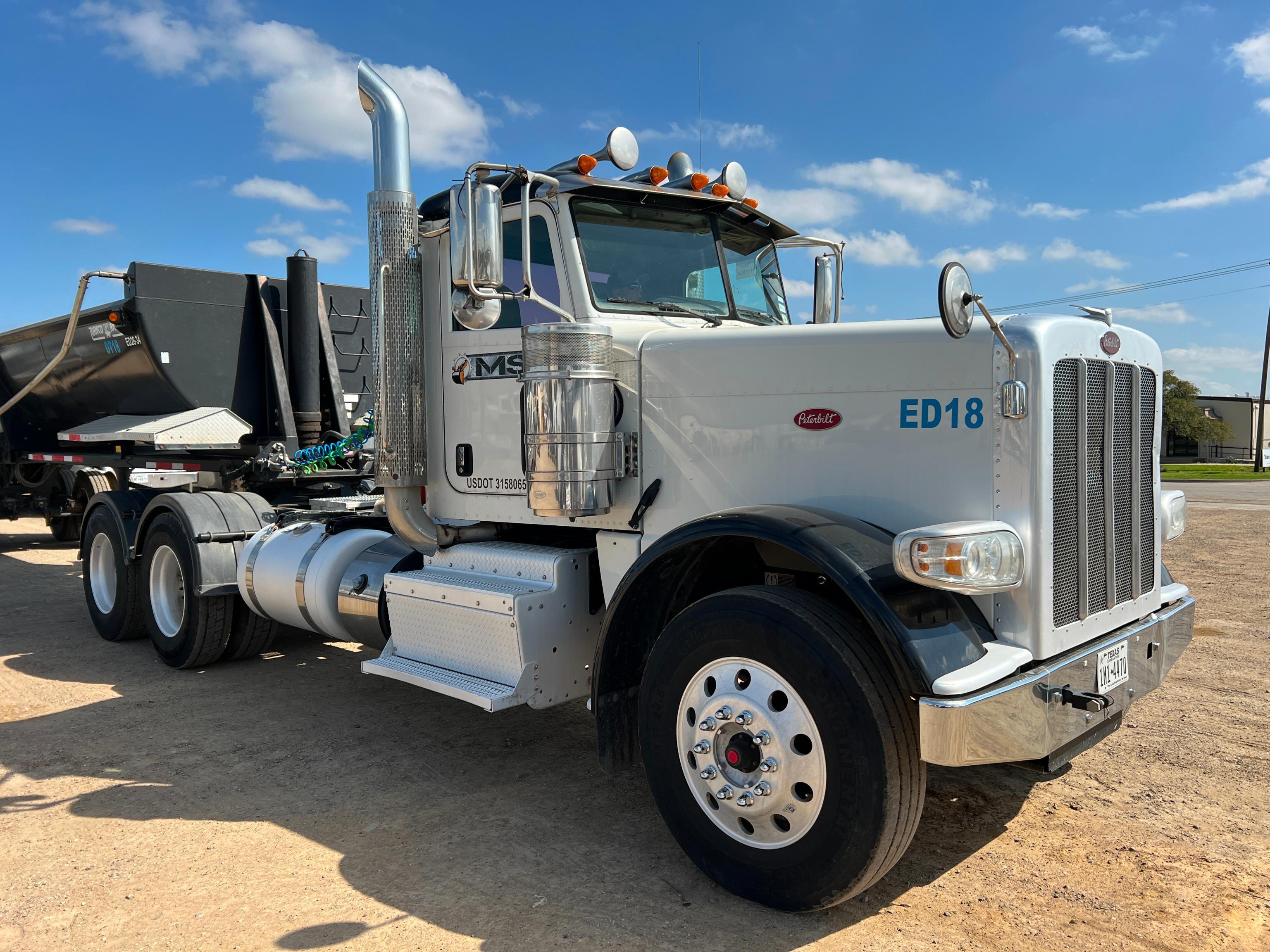 2017 PETERBILT 389 TRUCK TRACTOR VN:1XPXD49X8HD362235...powered by Cummins ISX15 diesel engine,