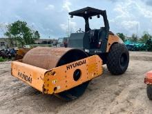 2021...HYUNDAI HR120C-9 VIBRATORY ROLLER SN:26012411E120604 powered by Deutz diesel engine, equipped