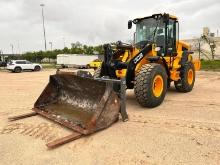 2021 JCB 427ZX RUBBER TIRED LOADER SN:JCB4A6AEHN3079329 powered by 6.7 liter diesel engine, equipped