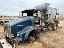 1995 KENWORTH T800 CONCRETE MIXER TRUCK VN:2NKDLE0XXSM682330 powered by Cat 3176 diesel engine,