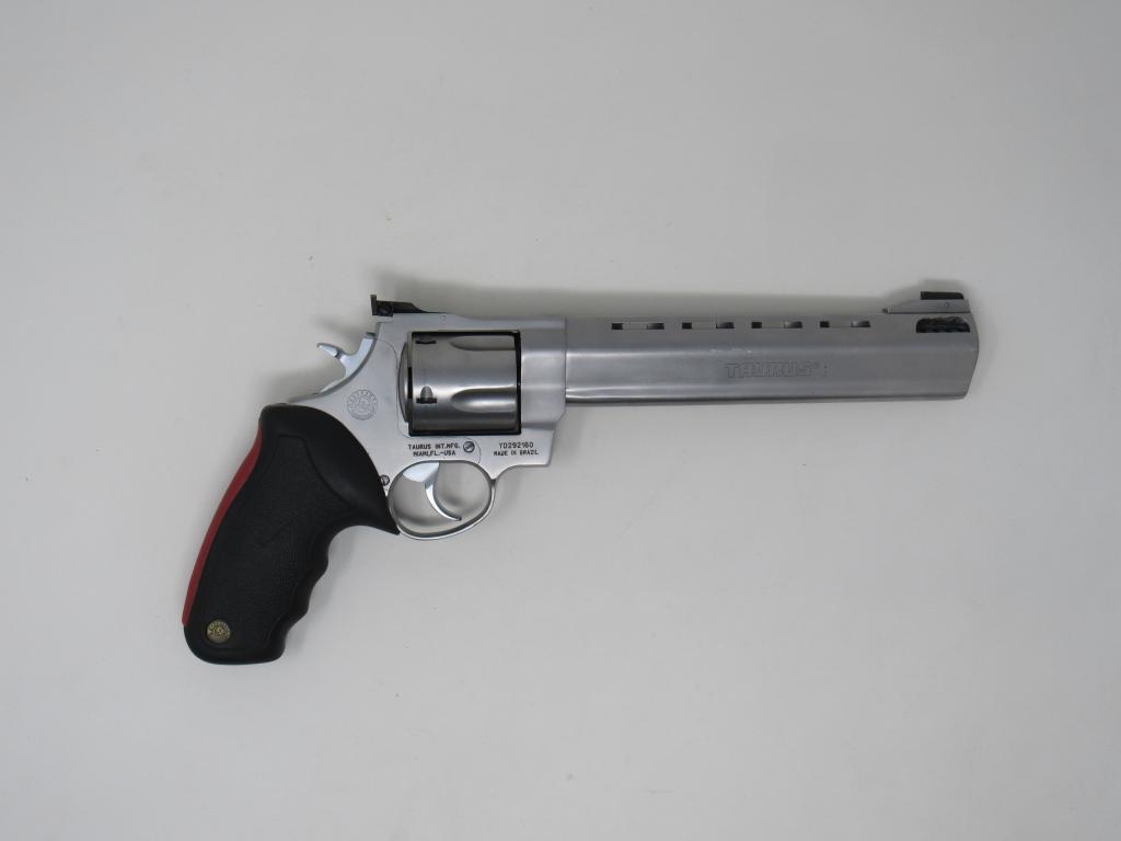 Taurus Raging Bull 454 Casull-