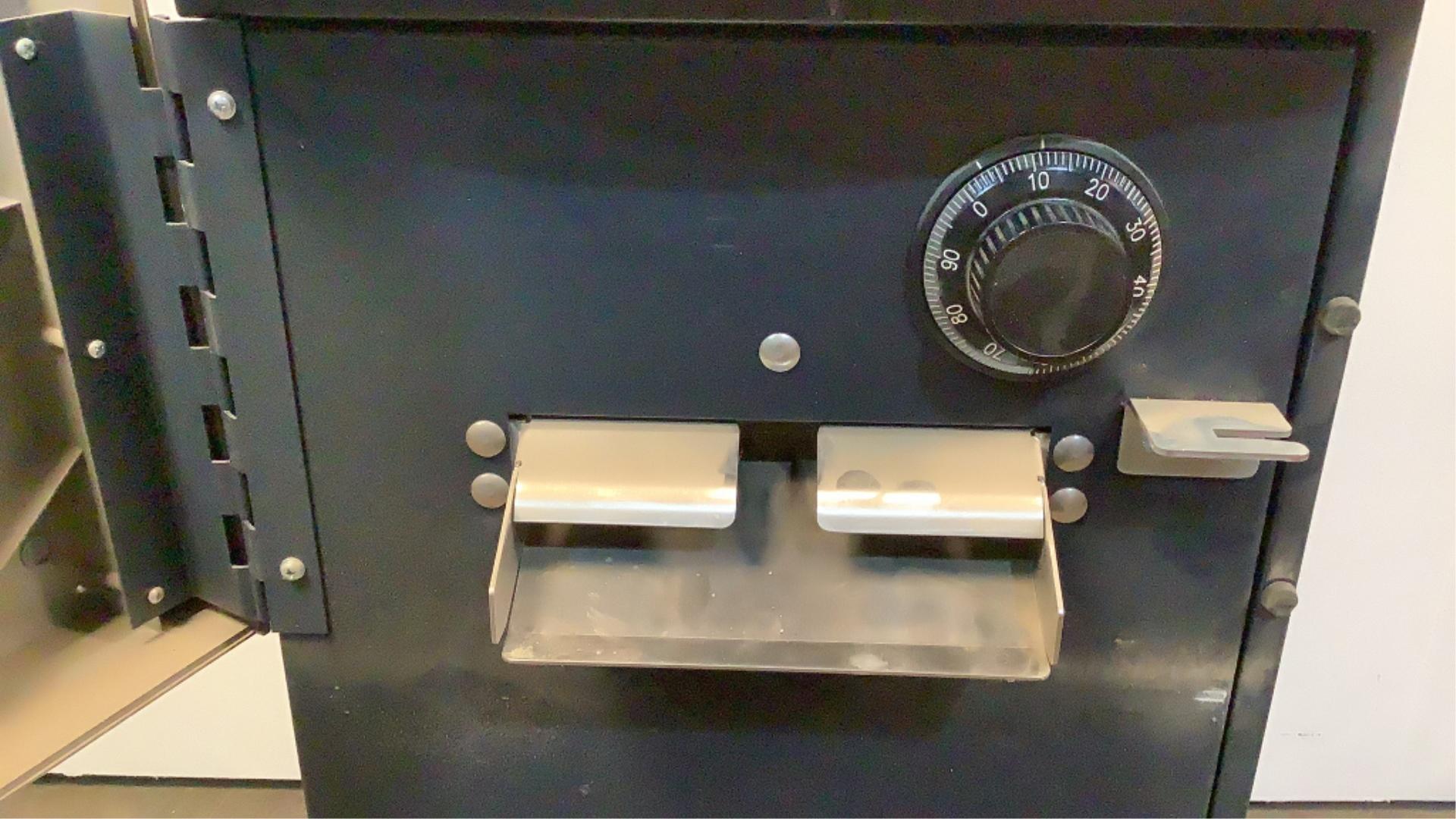 Triton Automatic Teller Machine XS Series
