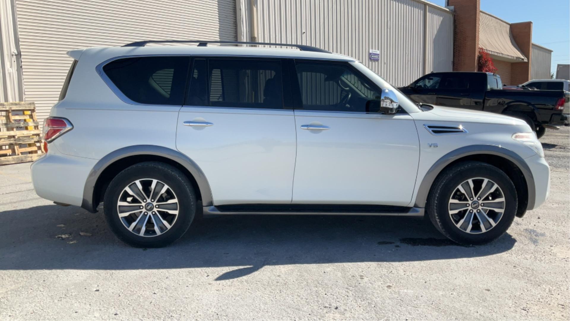 2017 Nissan Armada SL 2WD