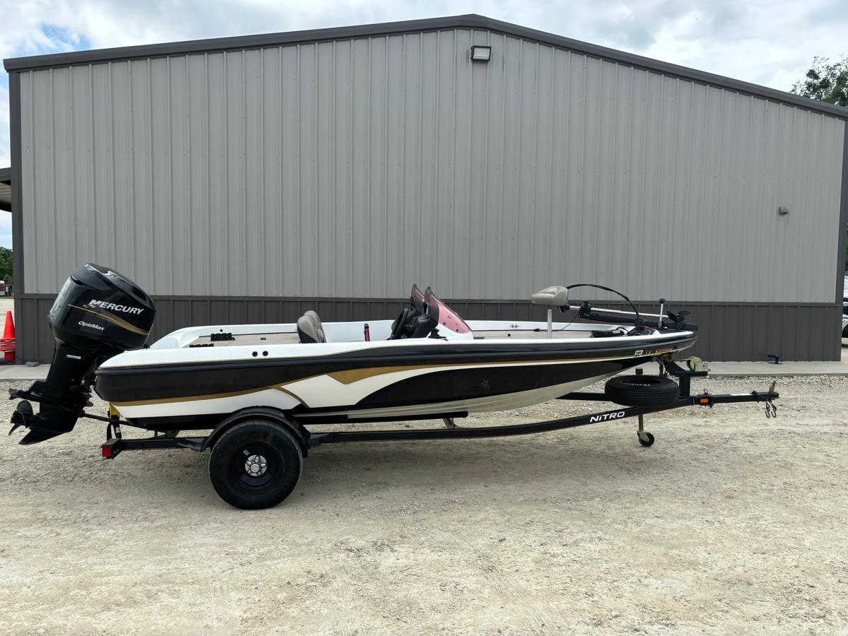 2007 Nitro Bass Boat w/ Trailer