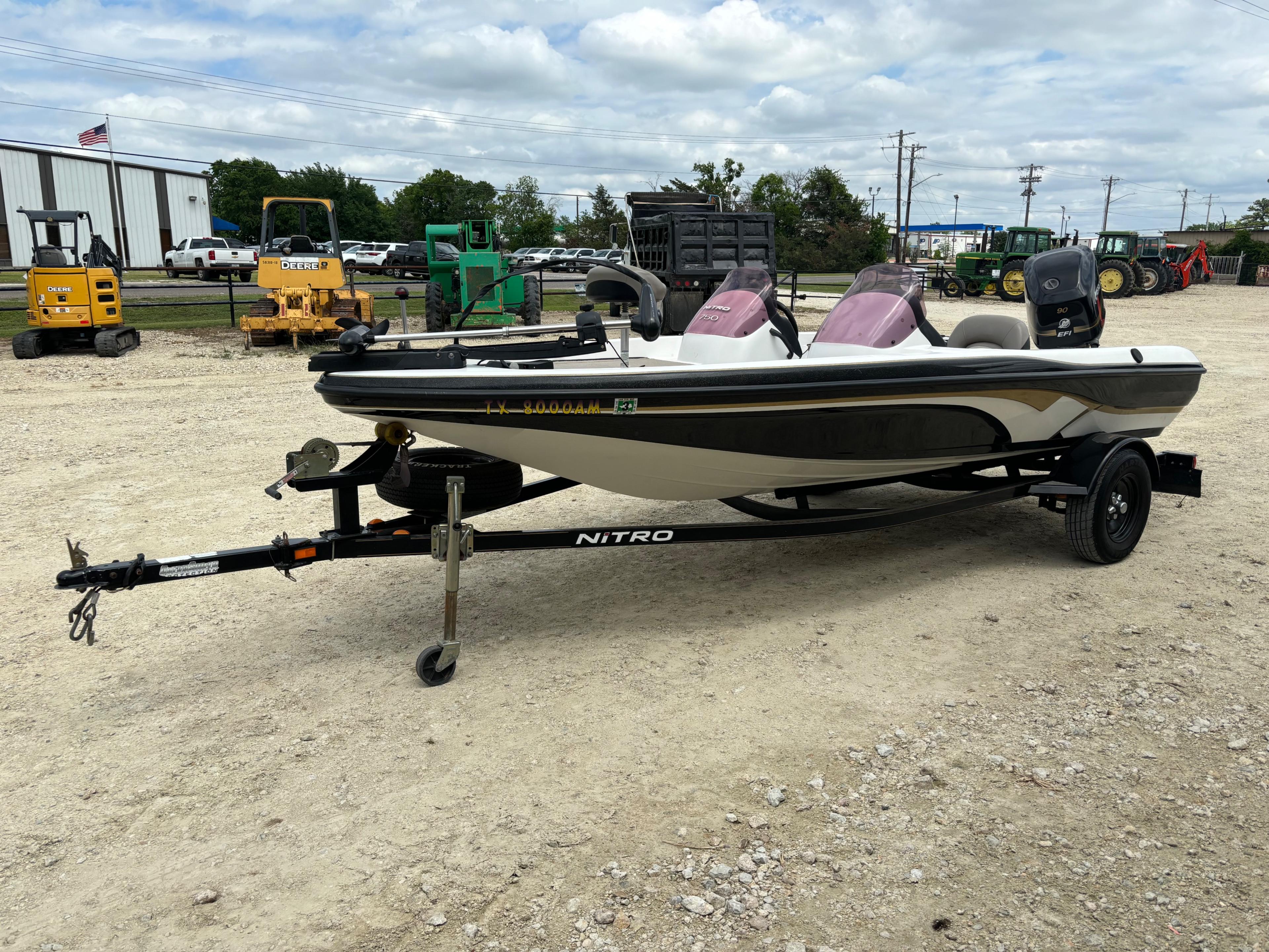 2007 Nitro Bass Boat w/ Trailer