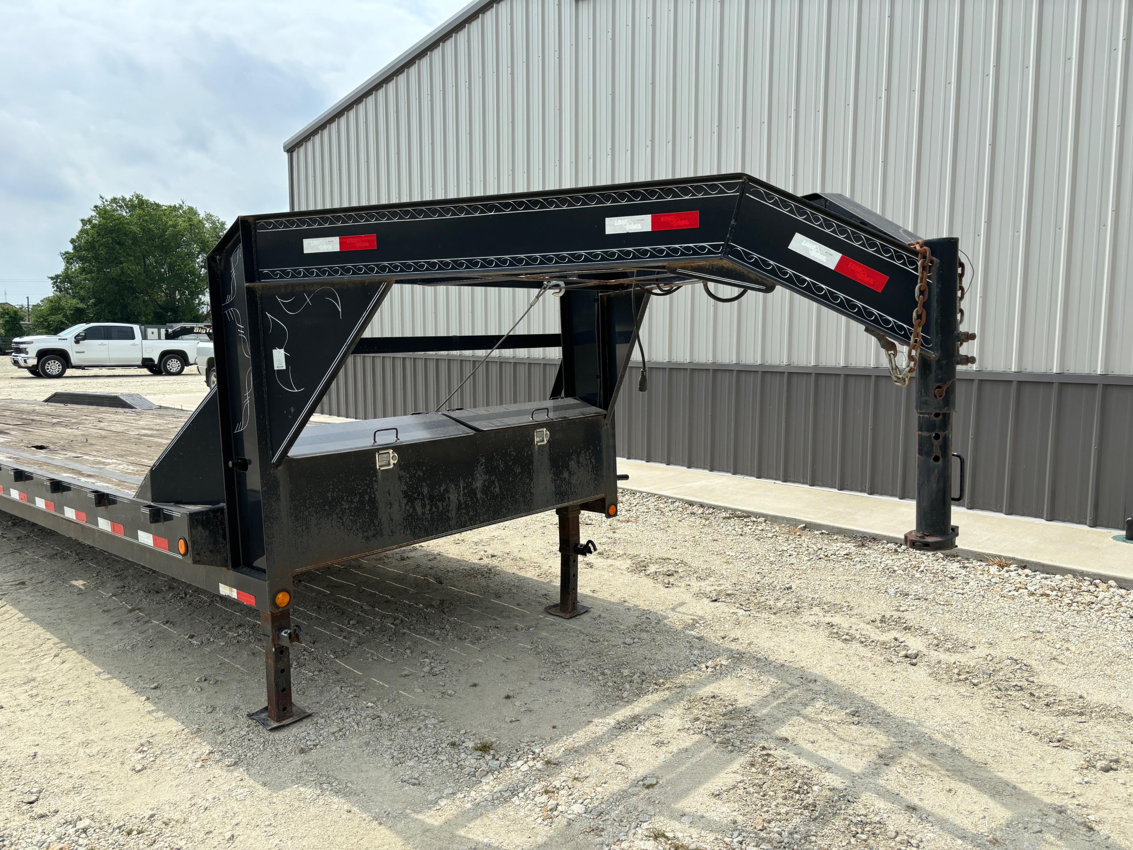 2017 - Loadmaster Flatbed Gooseneck Trailer- 40' L