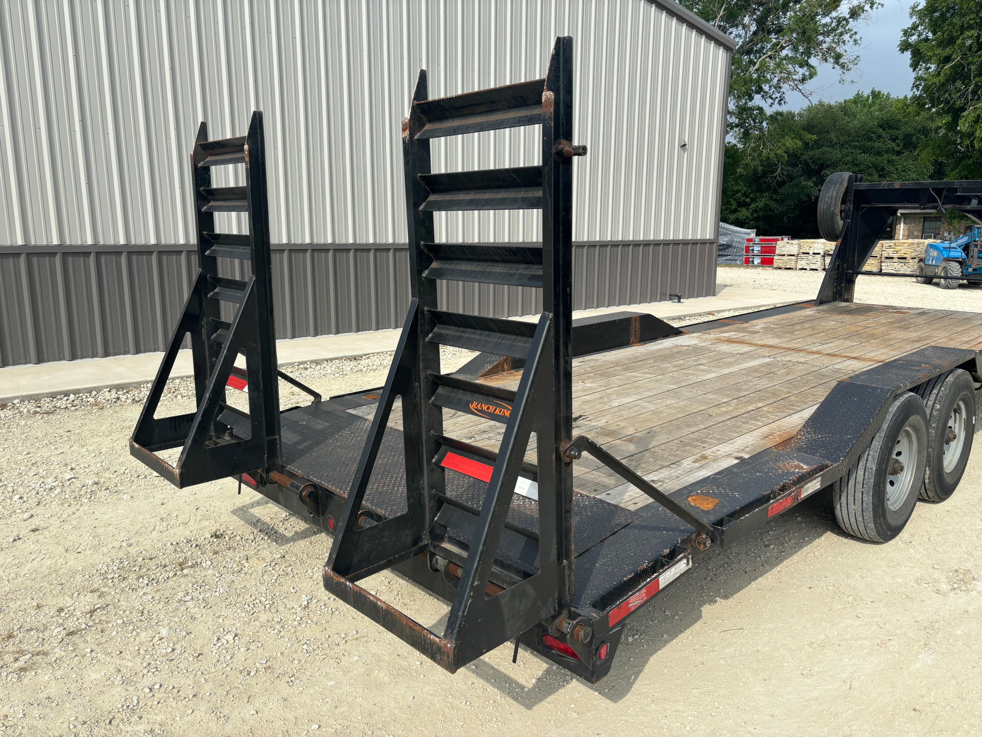 2020 - AmeriTrail Ranch King Gooseneck Flatbed Trailer- 24'