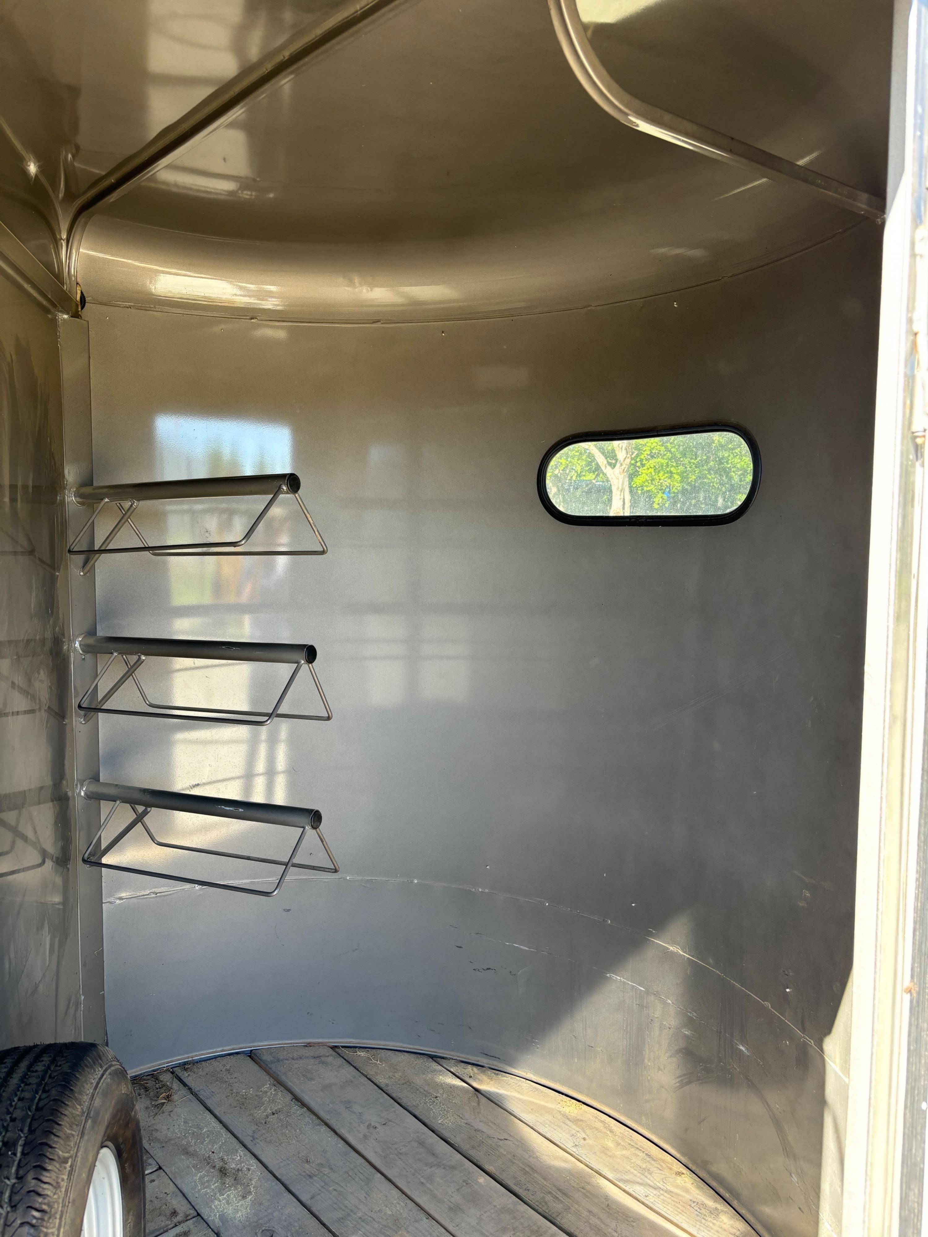 2020 CM 3 Horse Trailer- 16'X5'