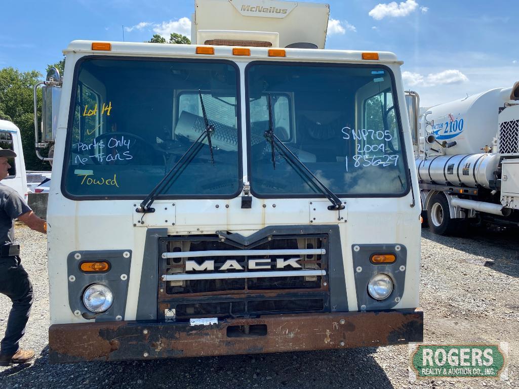 2009 MACK LEU613 AUTOMATED REFUSE TRUCK