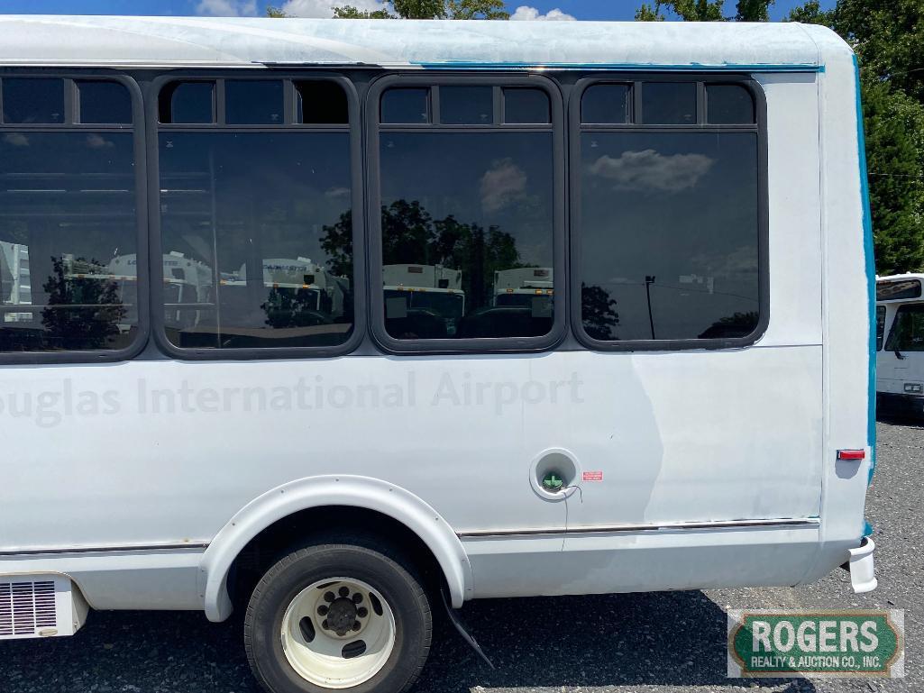 2015 CHEVROLET G4500 SHUTTLE