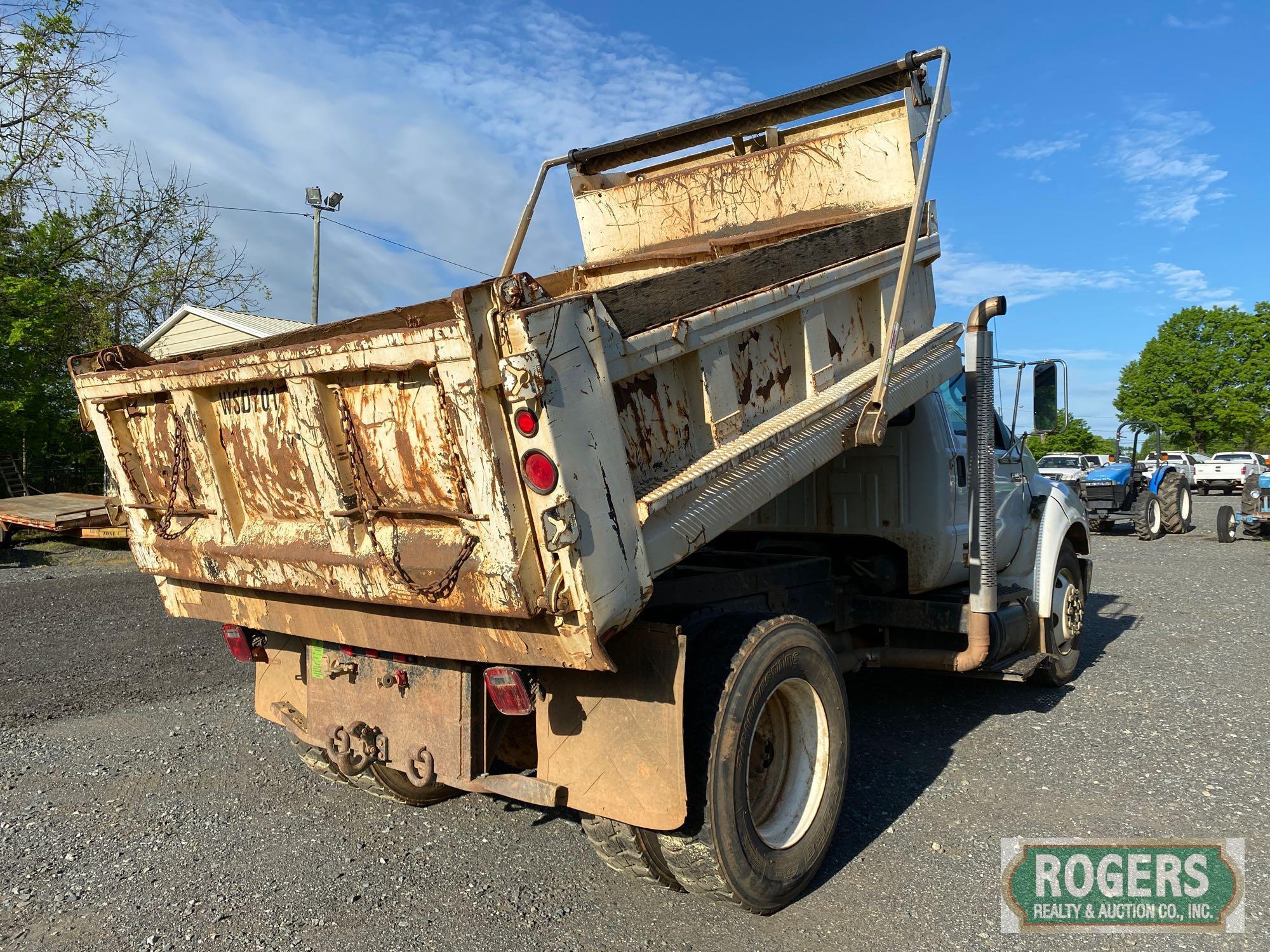 2007 FORD F-650