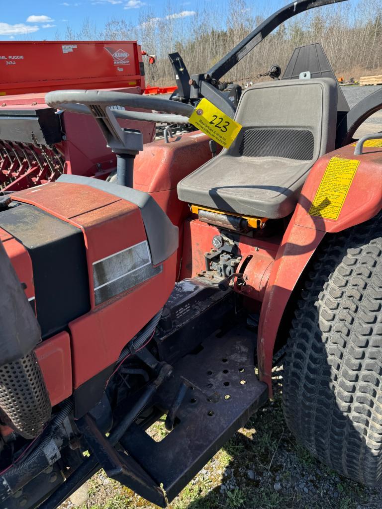 223 CaseIH 245 Tractor