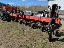 221 CaseIH 183 6-Row Cultivator