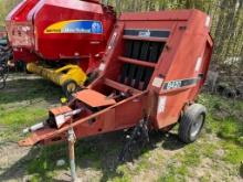 311 CaseIH 8420 Round Baler