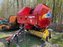 312 New Holland BR7060 Round Baler