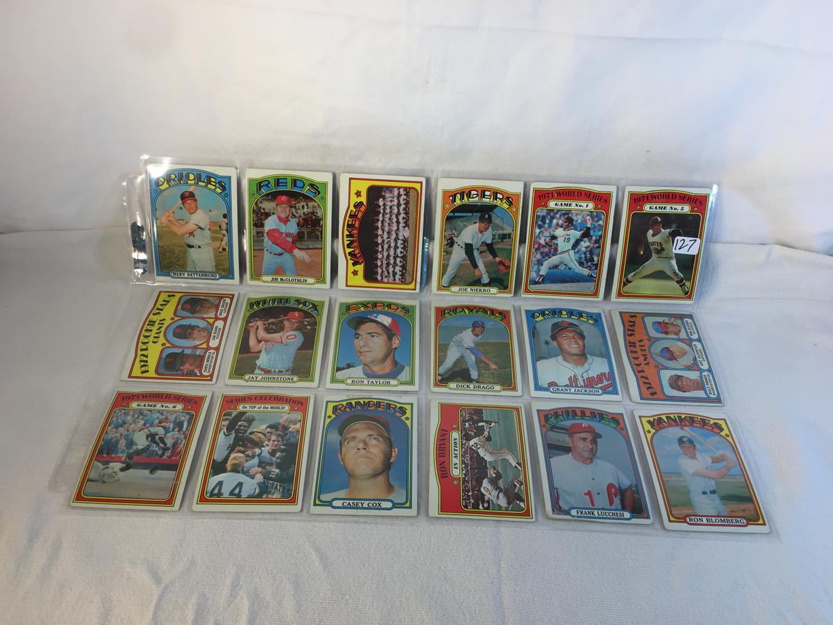 Lot of 18 Pcs Collector Vintage  MLB Baseball  Sport Trading Assorted Cards & Players - See Photos