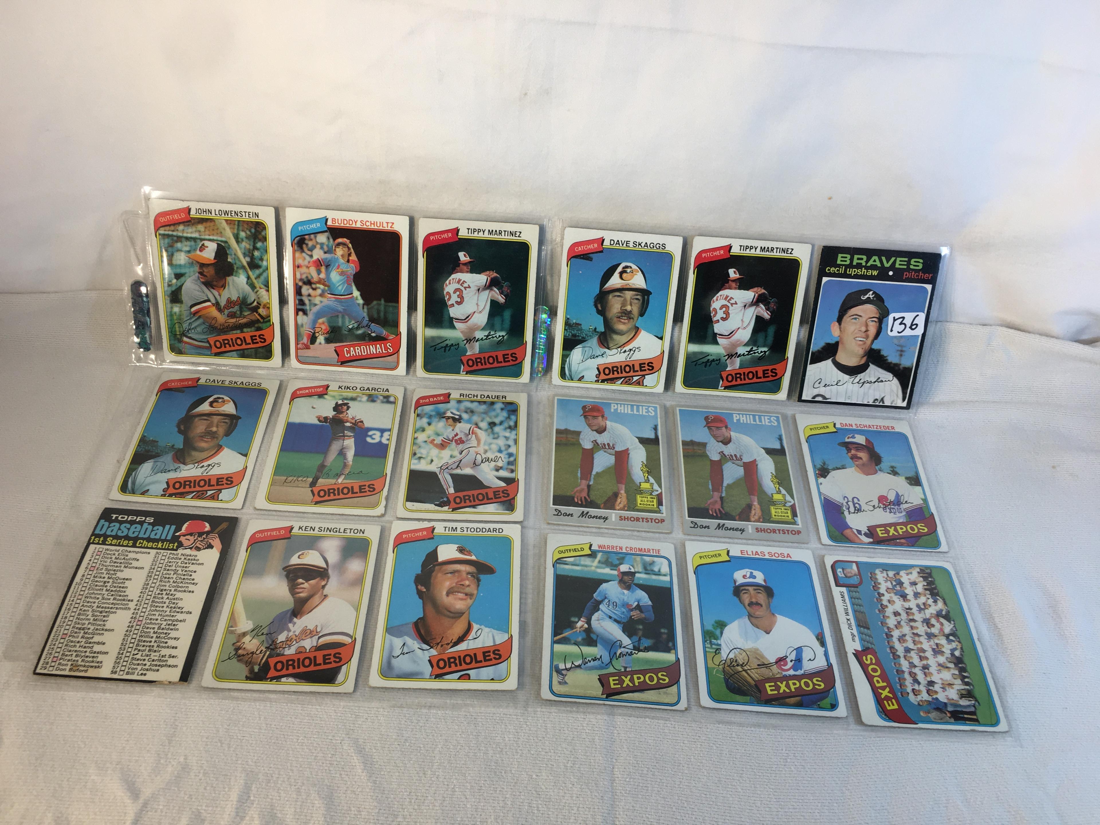 Lot of 18 Pcs Collector Vintage  MLB Baseball  Sport Trading Assorted Cards & Players - See Photos