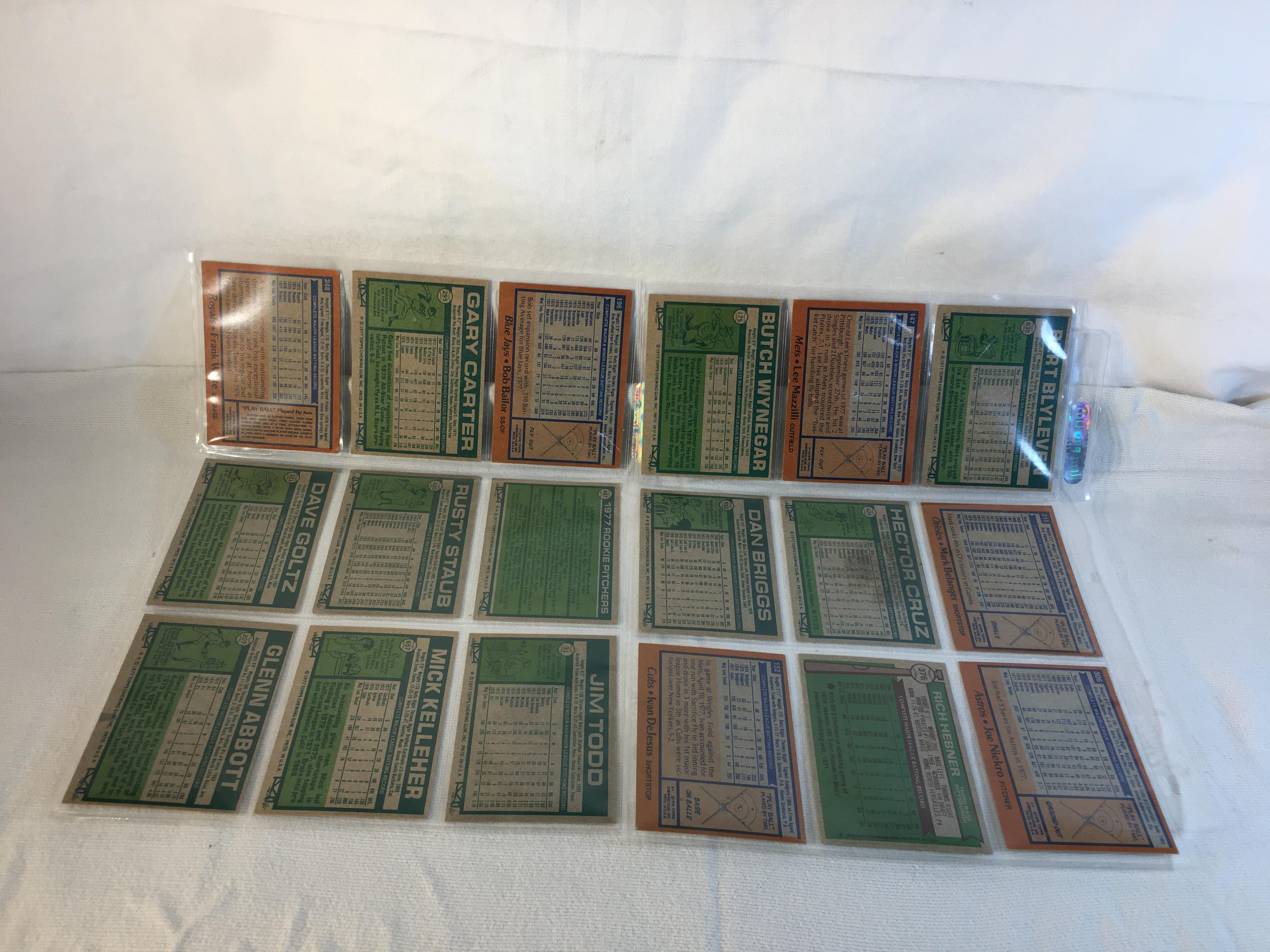 Lot of 18 Pcs Collector Vintage  MLB Baseball  Sport Trading Assorted Cards & Players - See Photos