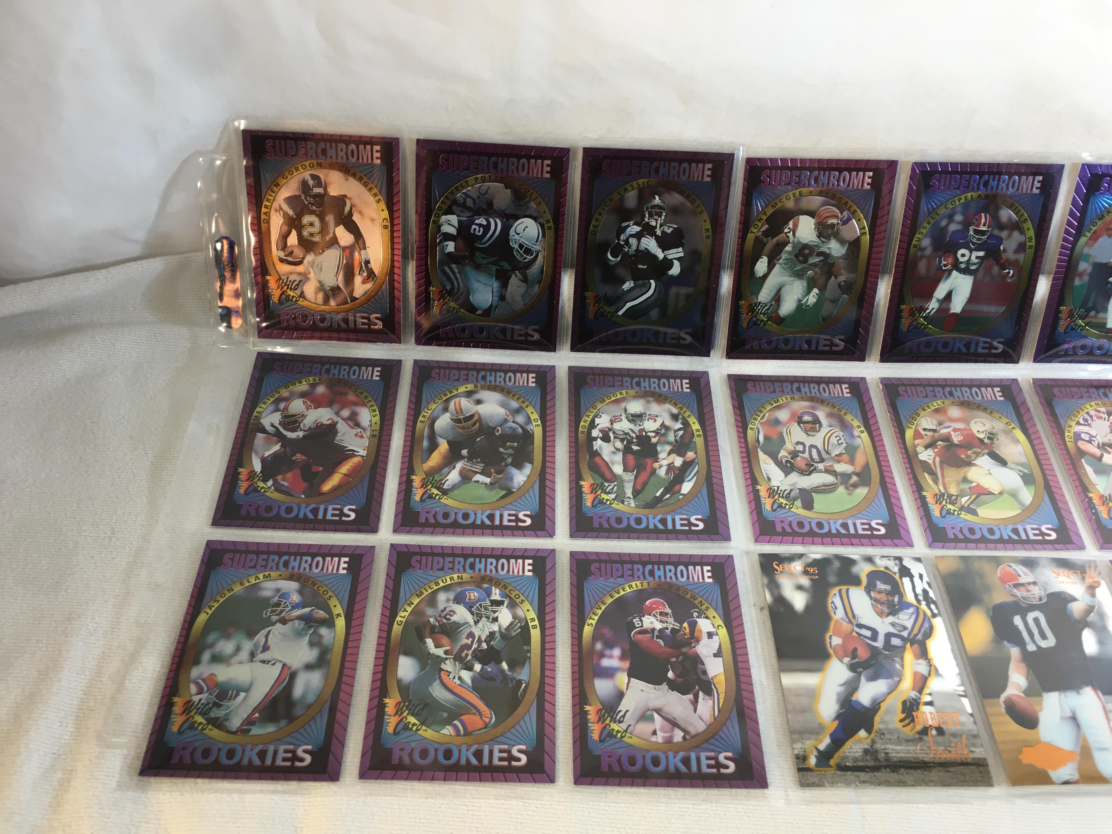 Lot of 18 Pcs Collector Modern NFL Football Sport Trading Assorted Cards & Players - See Pictures