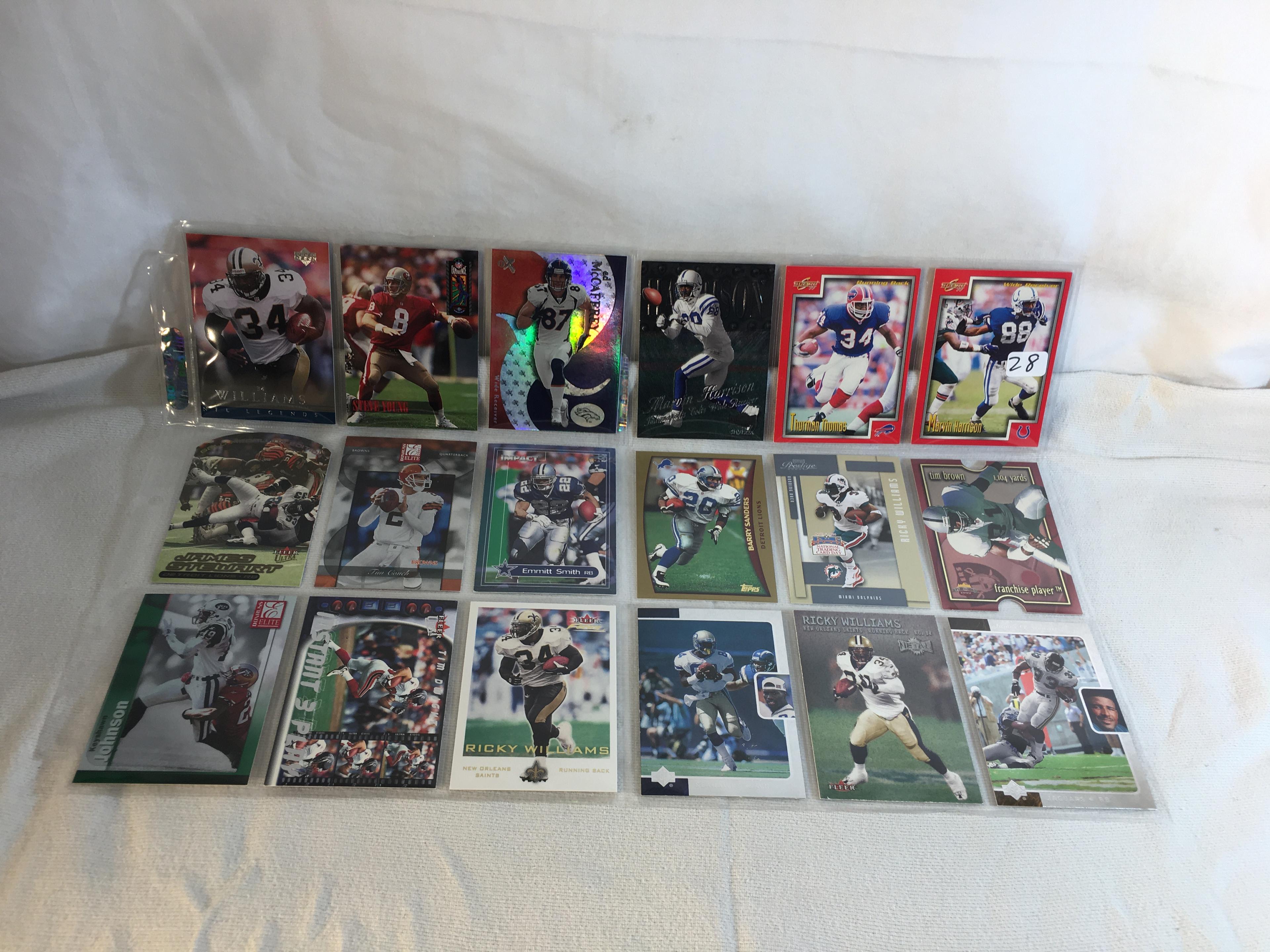 Lot of 18 Pcs Collector Modern NFL Football Sport Trading Assorted Cards & Players - See Pictures