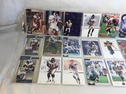 Lot of 18 Pcs Collector Modern NFL Football Sport Trading Assorted Cards & Players - See Pictures