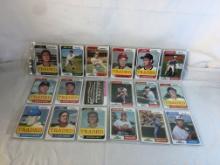 Lot of 18 Pcs Collector Vintage  MLB Baseball  Sport Trading Assorted Cards & Players - See Photos