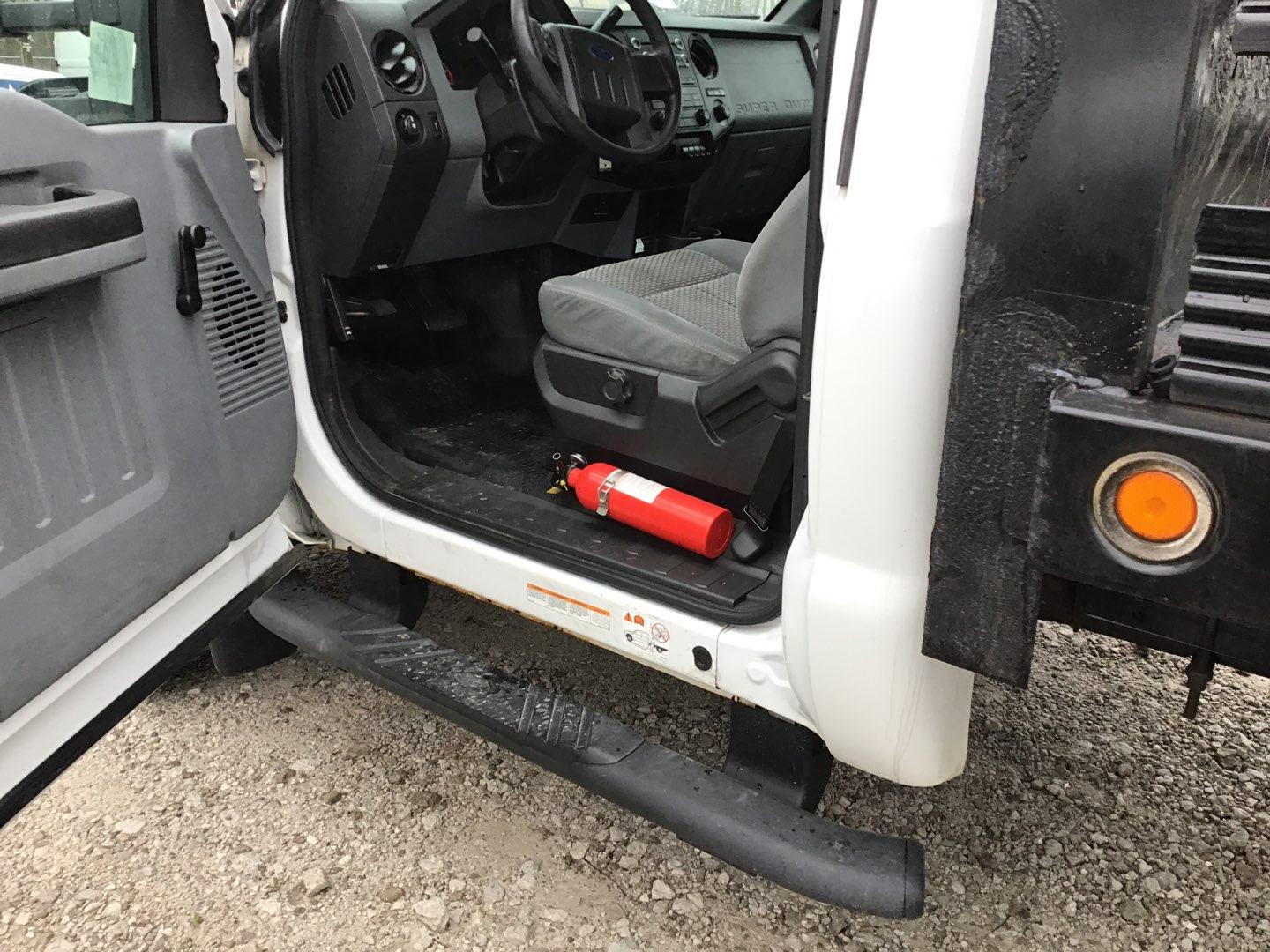 2013 FORD F450SD XL Serial Number: 1FDUF4GY9DEA04653