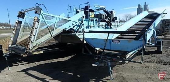 Aquarius Systems HM-420 lake weed harvester, hydro-static system with 3635 hours showing