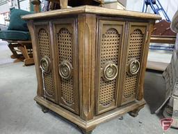 (3) matching wood end tables