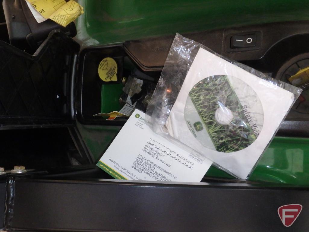 John Deere X720 Ultimate lawn and garden tractor, 171 Hours, ID No M0X720A032129,