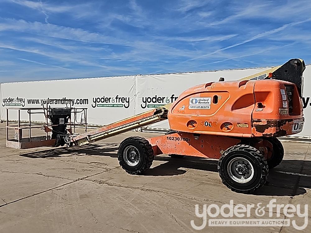 2014 JLG 400S