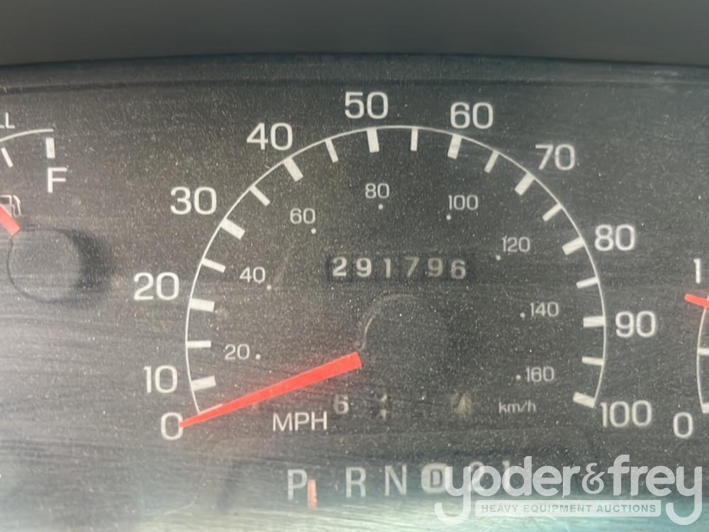 2000 Ford F550