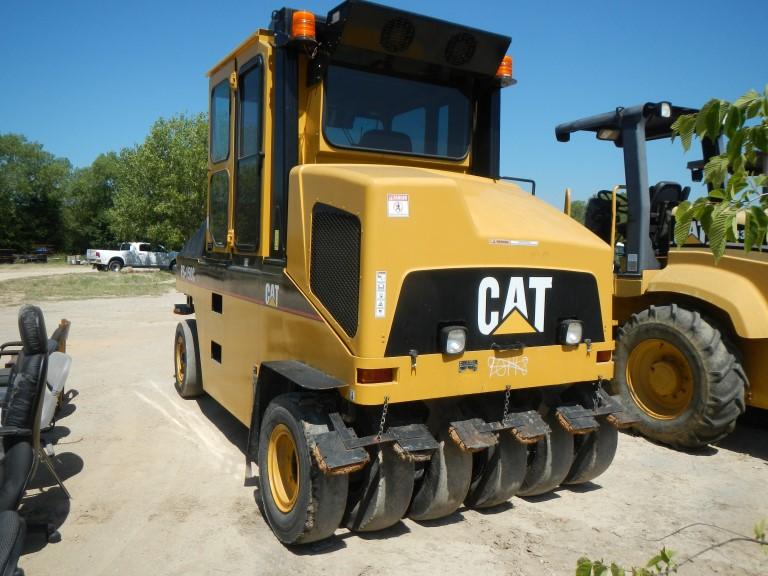 2006 CATERPILLAR PS150C PNEUMATIC ROLLER, 2583 HOURS  ENCLOSED CAB WITH AC
