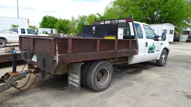 2000 FORD F350 FLATBED TRUCK, 148,564 mi,  EXTENDED CAB, POWERSTROKE DIESEL