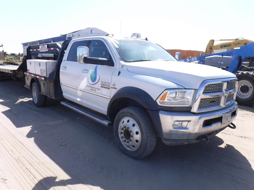 2014 DODGE RAM 5500HD FLATBED TRUCK, 133,000+ mi,  4 X 4, CUMMINS DIESEL, A