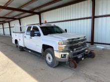 2015 CHEVROLET 3500 HYRAIL SERVICE BODY TRUCK 146,545 Miles, 10,913 Hours