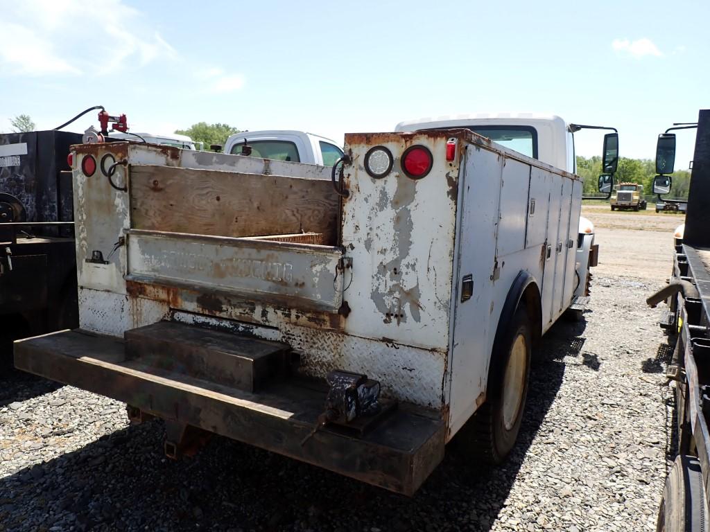 2004 INTERNATIONAL 4200 VT365 SERVICE TRUCK,  DIESEL, AUTO, SINGLE AXLE, DU