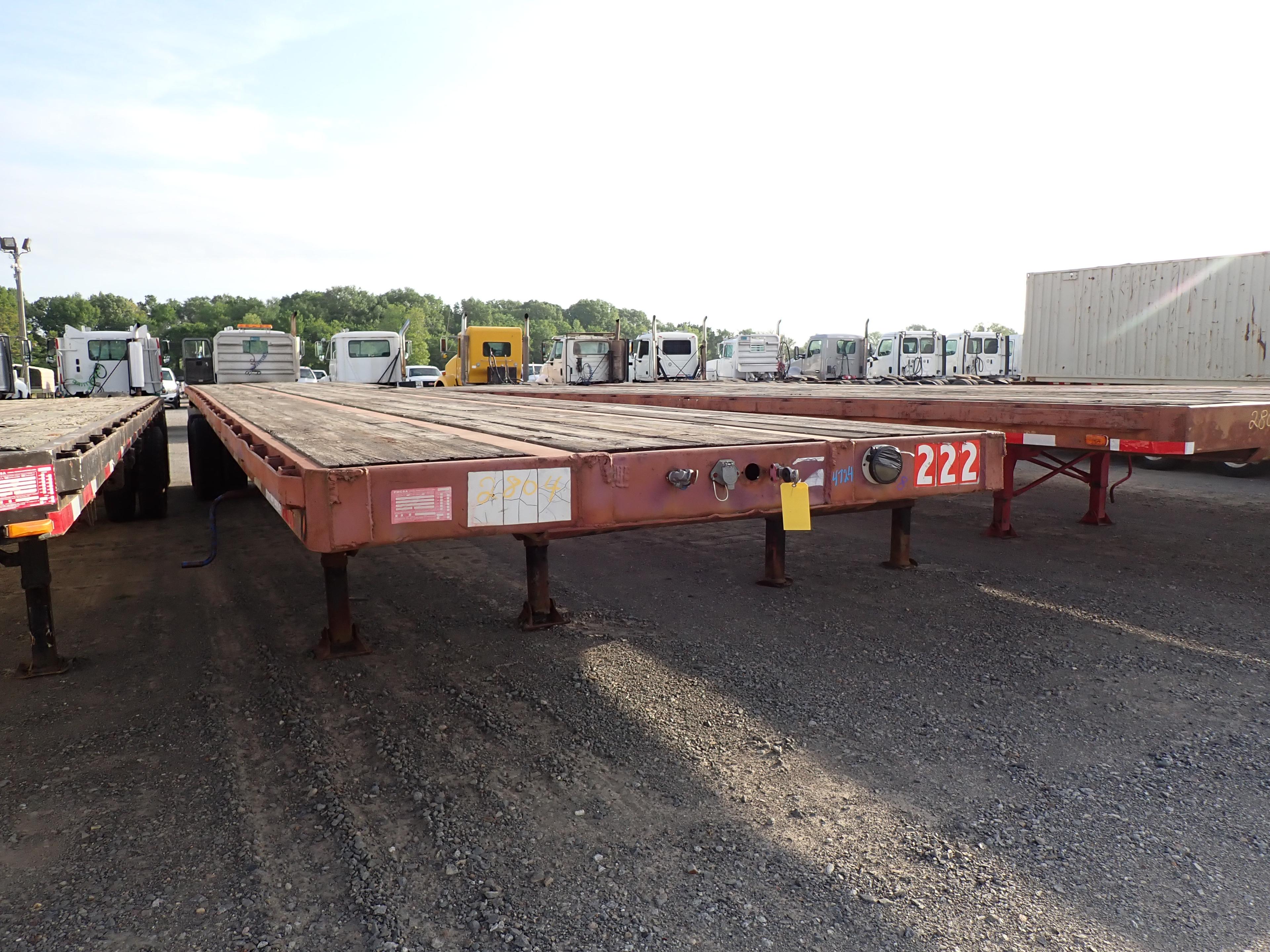 1979 HOBBS FLATBED TRAILER,  45' , SLIDING TANDEM AXLES, SPRING RIDE, 24.5