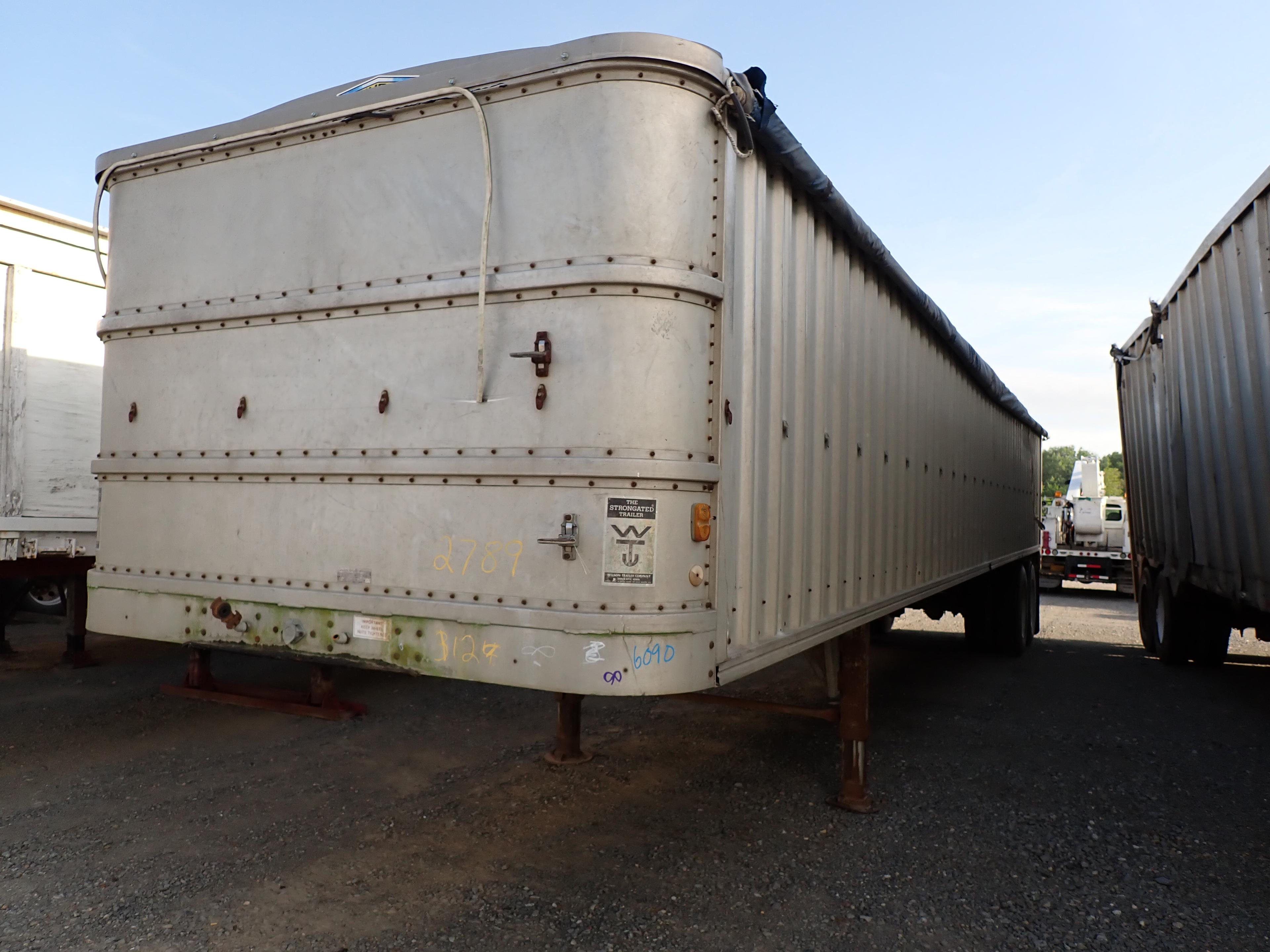 1979 WILSON ALUMINUM FLATBED GRAIN TRAILER,  TANDEM AXLE, SPRING SUSP, 11R/