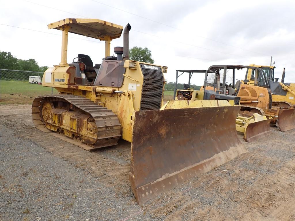 KOMATSU D61EX DOZER, 13,688+ hrs,  CANOPY, 24" TRACKS, 6-WAY BLADE S# N/A